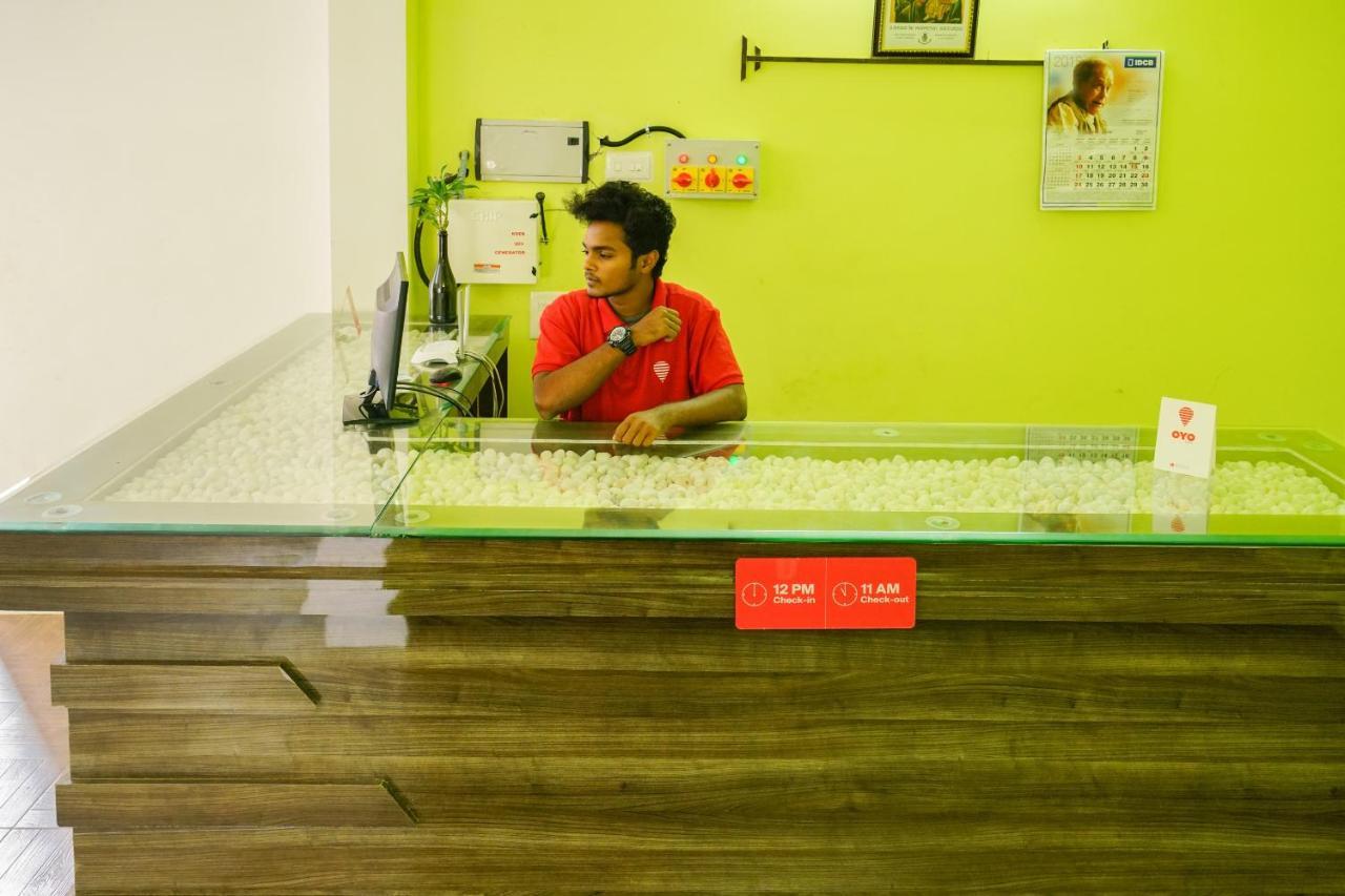 Oyo Preferred 15647 River View Inn Мунар Екстериор снимка